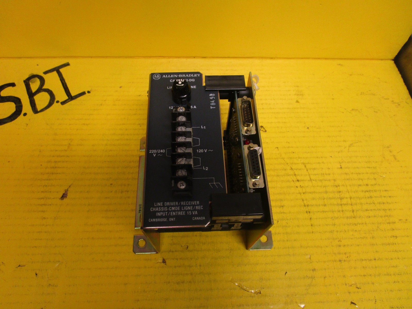 ALLEN BRADLEY LINE/DRIVER RECEIVER CHASSIS 1772-DQ 120V VOLT .25A A AMP 1772DQ