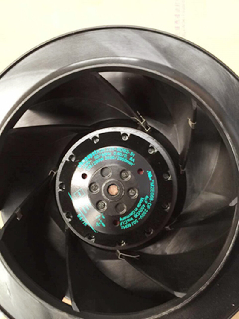1PC Original FOR R2E225-AT51-14 AC 230V Fan 90 warranty