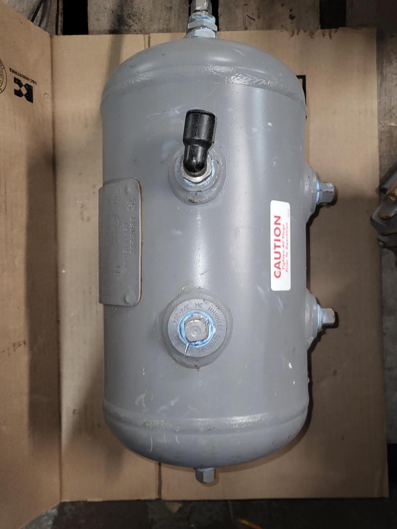 Manchester Tank cat# 304982 MAWP 200 PSI 3 GAL