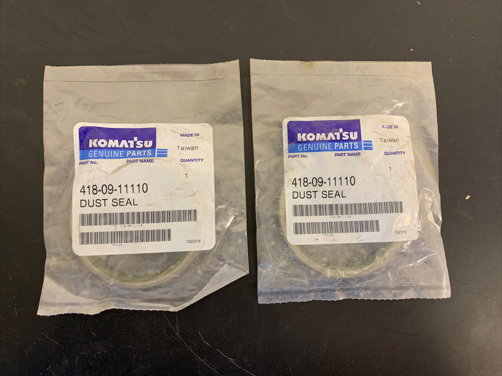 Wow! *NEW* (QTY 2) Genuine OEM KOMATSU DUST SEAL 418-09-11110, NOT a Off Brand