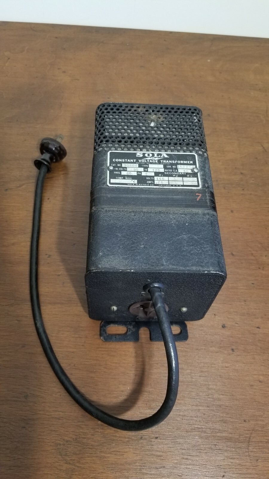 Sola Electric USA Constant Voltage Transformer 95V to125V Out V.A. 30 C48858