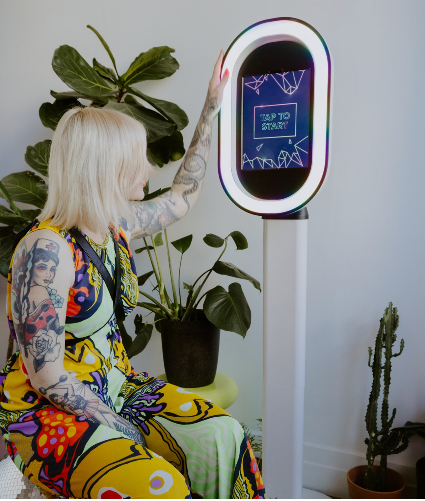 Photobooth Business – 2 Booths available, Modern (Digital) and Vintage (Print)