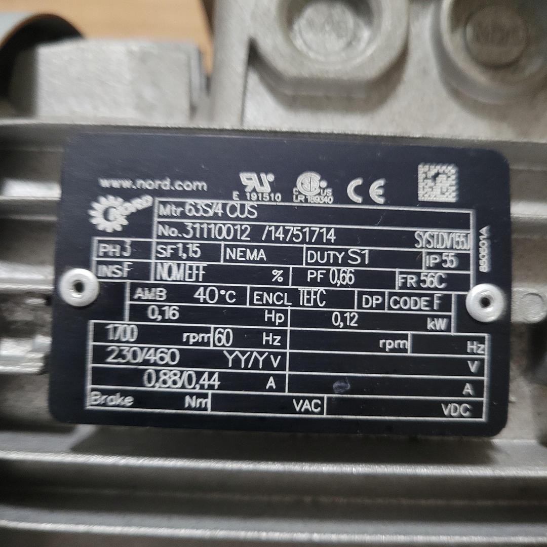 NORD motor & gear box mtr: 63s/4cus 230/460 3 PH 1700 RPM 56C frame IP55