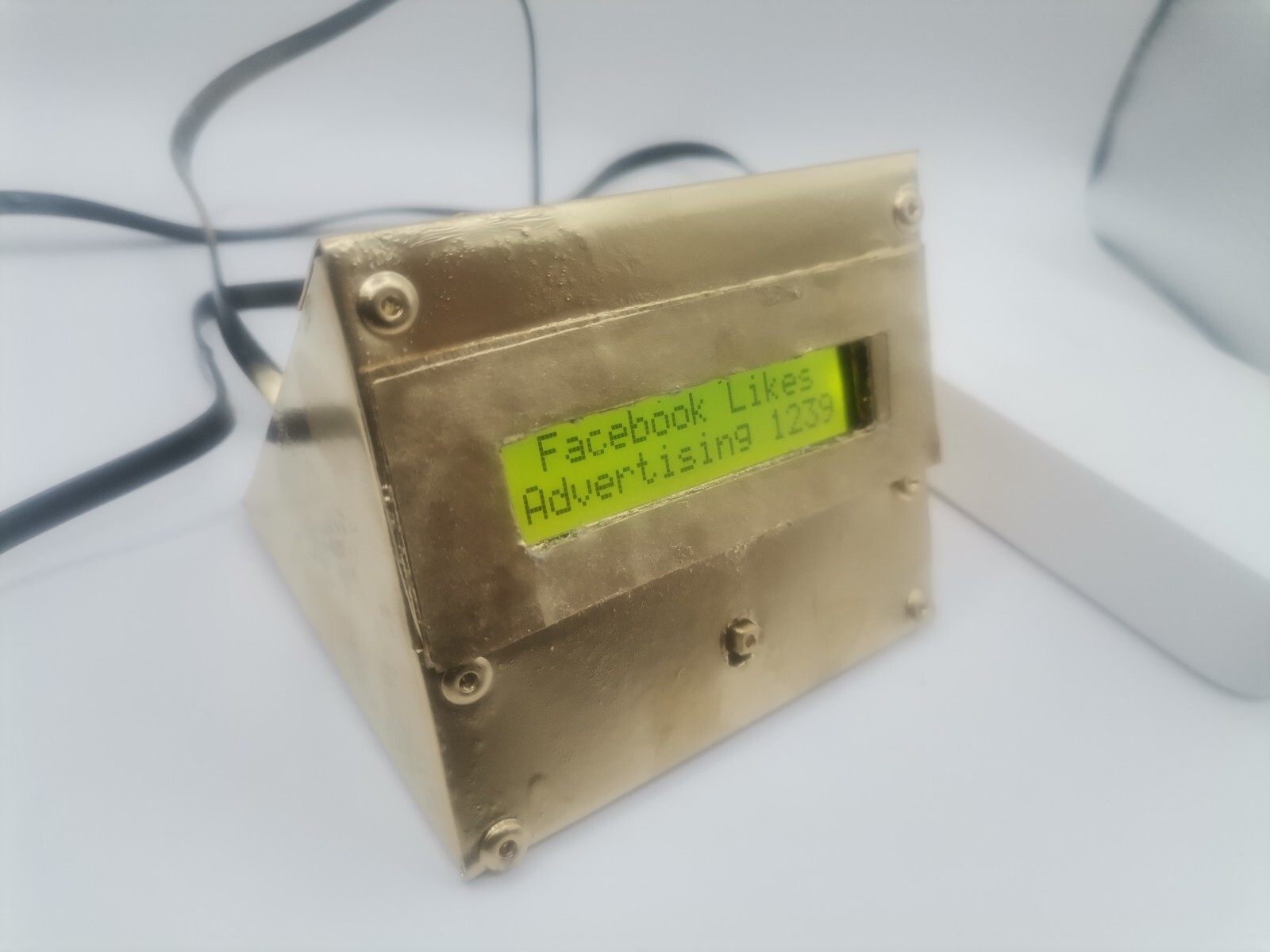 2×16 Info Wi-Fi Display: Live Web Visits, FB Likes, YT Views, …