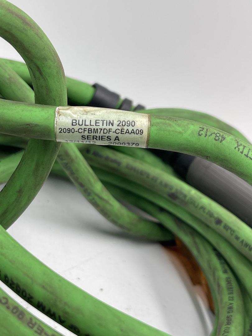 Allen-Bradley 2090-CFBM7DF-CEAA09(241”)