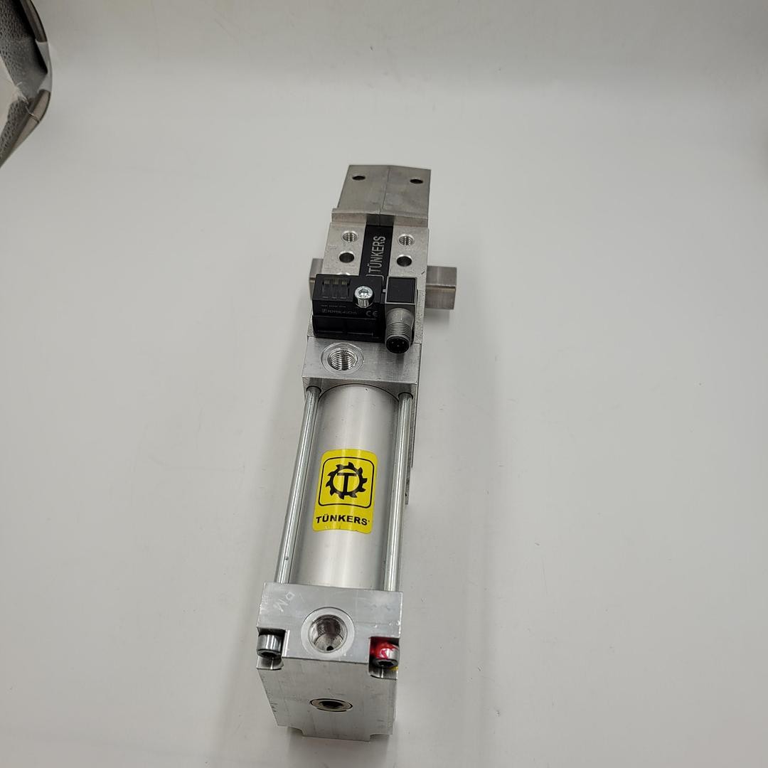 TUNKERS Maschinenbau | VU 63.1 BR2 A05 T12 5 – 135° 63 mm. drive shaft: 20