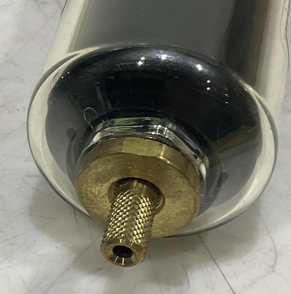 PARKER WATTS B75-02WJC 250PSI 125F MANUAL TWIST DRAIN 1/4” NPT FILTER REGULATOR