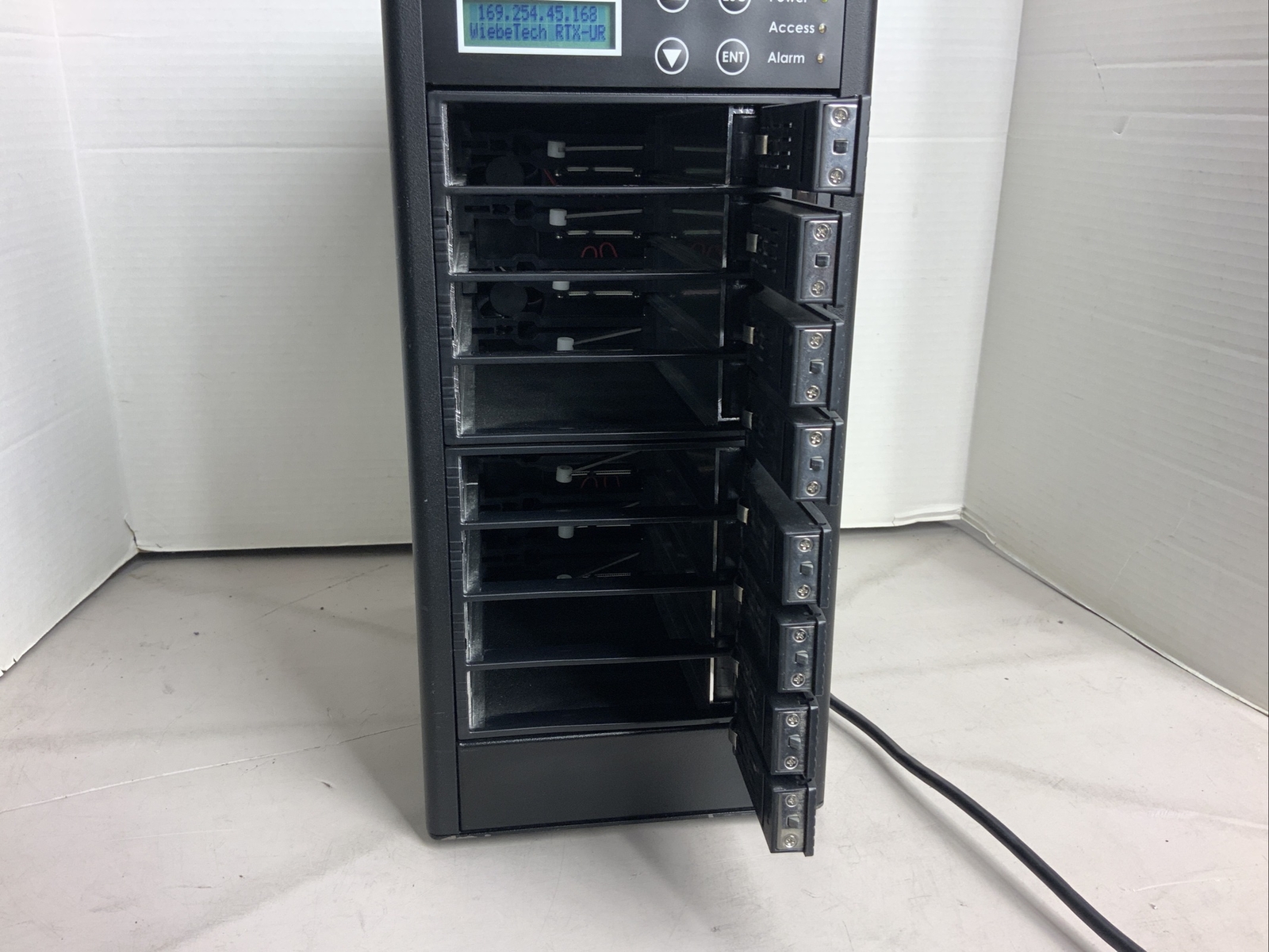 Wiebetech RTX800-UR Hard Drive Array 35700-0734-2400 (no HDDs) – #34