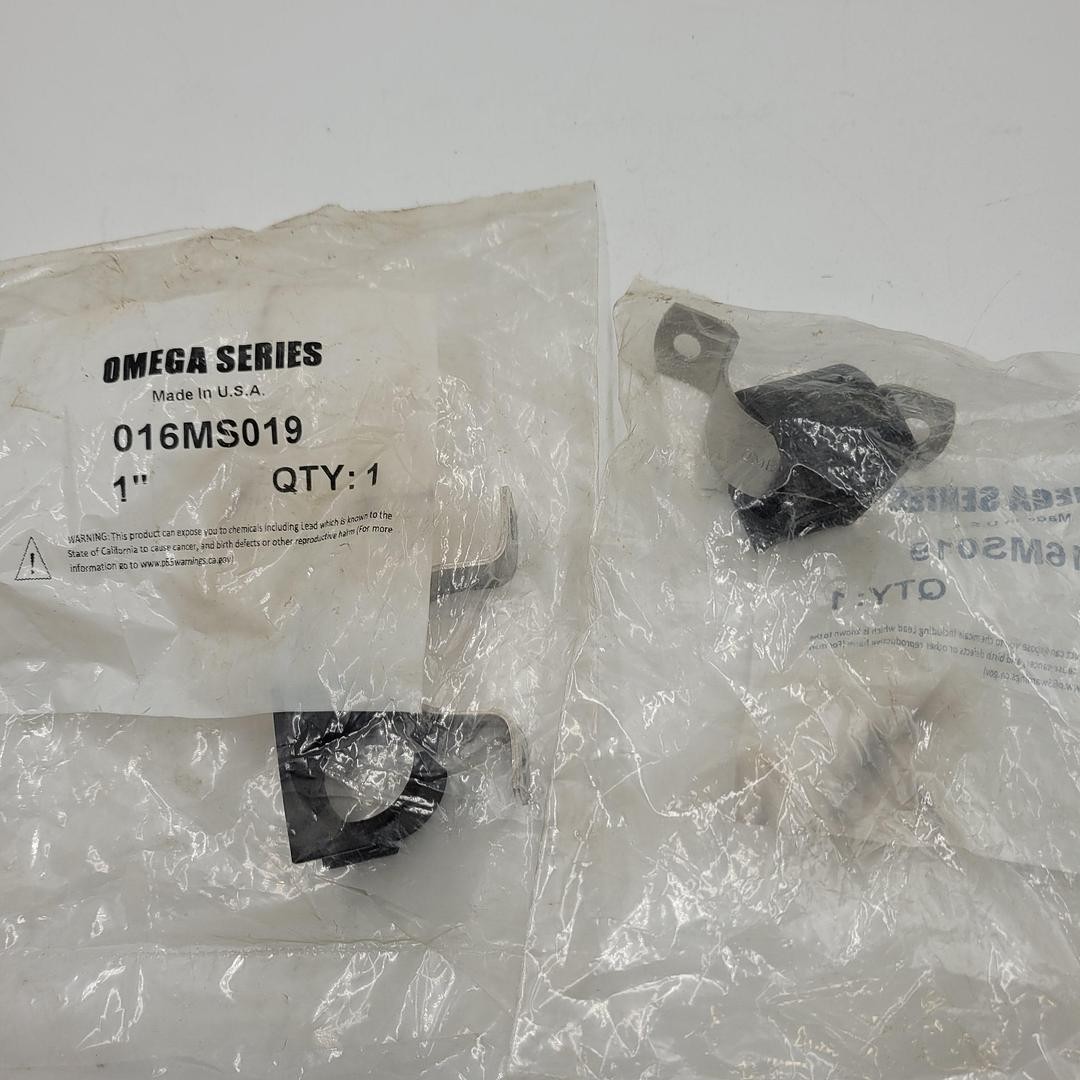 Omega clamp 016MS019 *NEW in sealed bag*