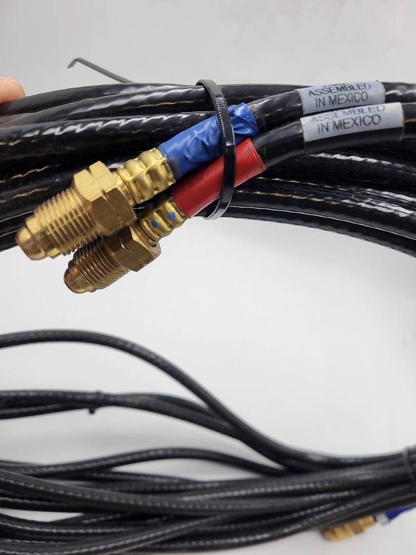 Lincoln Electric – S22274-2 HOT & S22274-1 COLD HOSE WATER 25′ LINE STD
