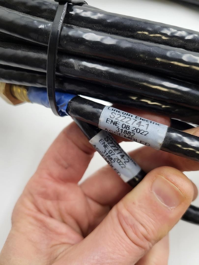 Lincoln Electric – S22274-2 HOT & S22274-1 COLD HOSE WATER 25′ LINE STD