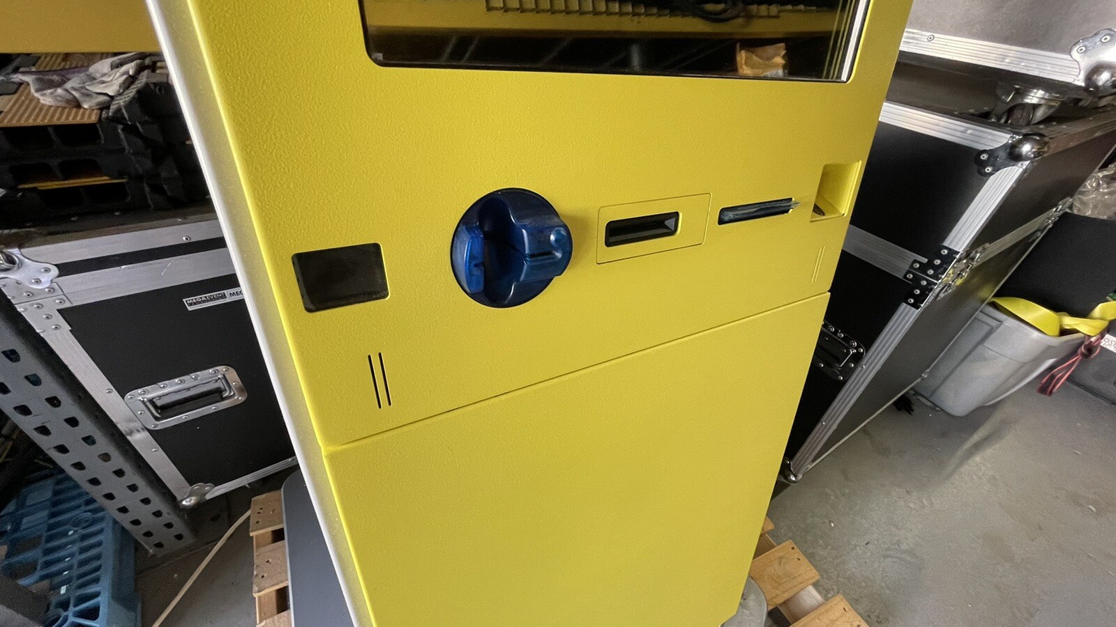 CardPool / CoinStar Exchange Kiosk – Touchscreen, Card Reader, Printer, Scanner!