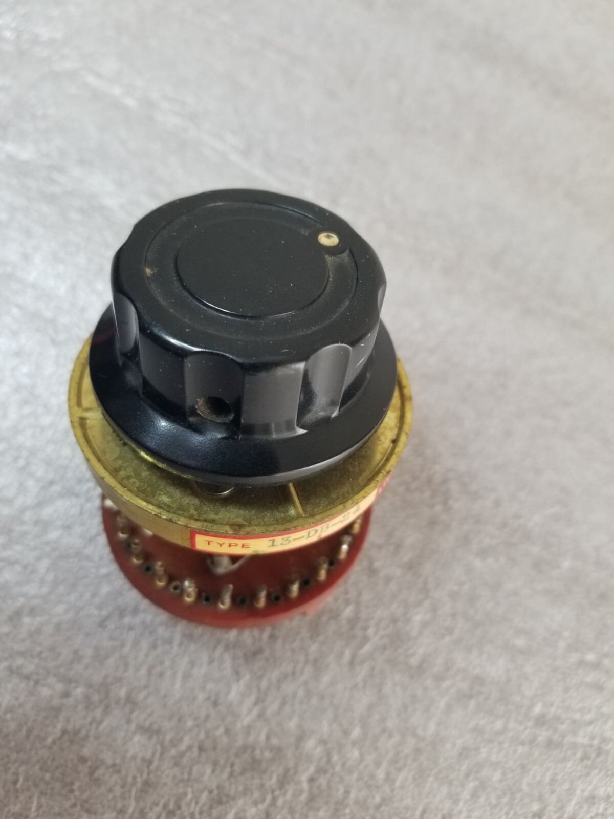 DAVEN 13-DB-24 rotary switch w/knob M-92484