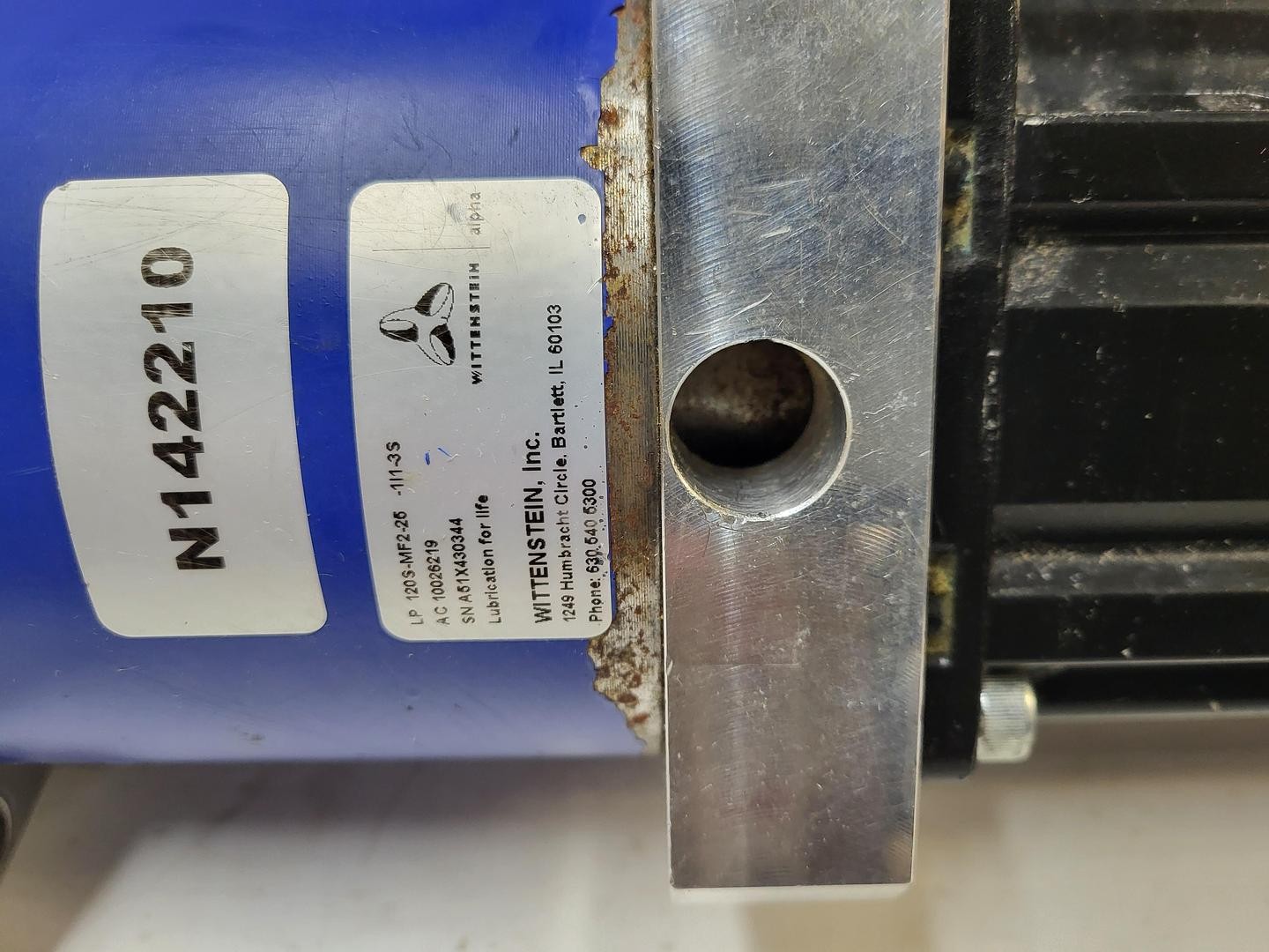 Allen Bradley MPL-B430P-MK74AA servo motor & Wittenstein LP 120S-MF2-25