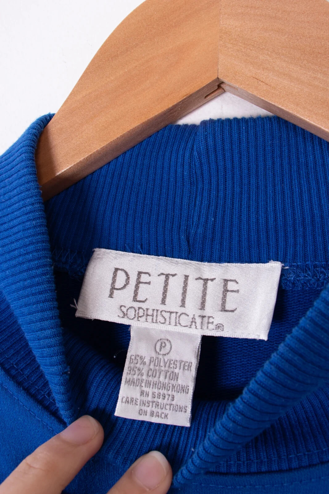 PETITE SOPHISTICATE E-COMMERCE STORE -TRADEMARK FOR SALE RETRO IS IN HIGH DEMAND