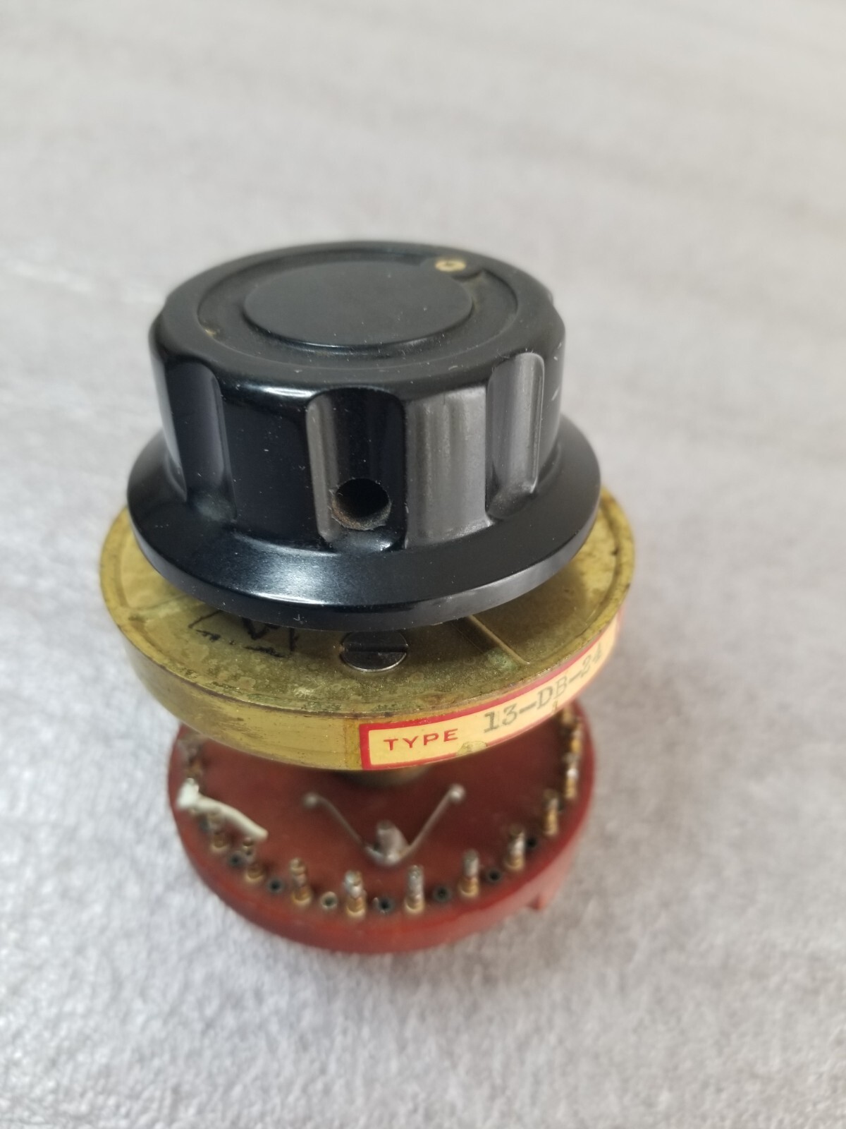 DAVEN 13-DB-24 rotary switch w/knob M-92484