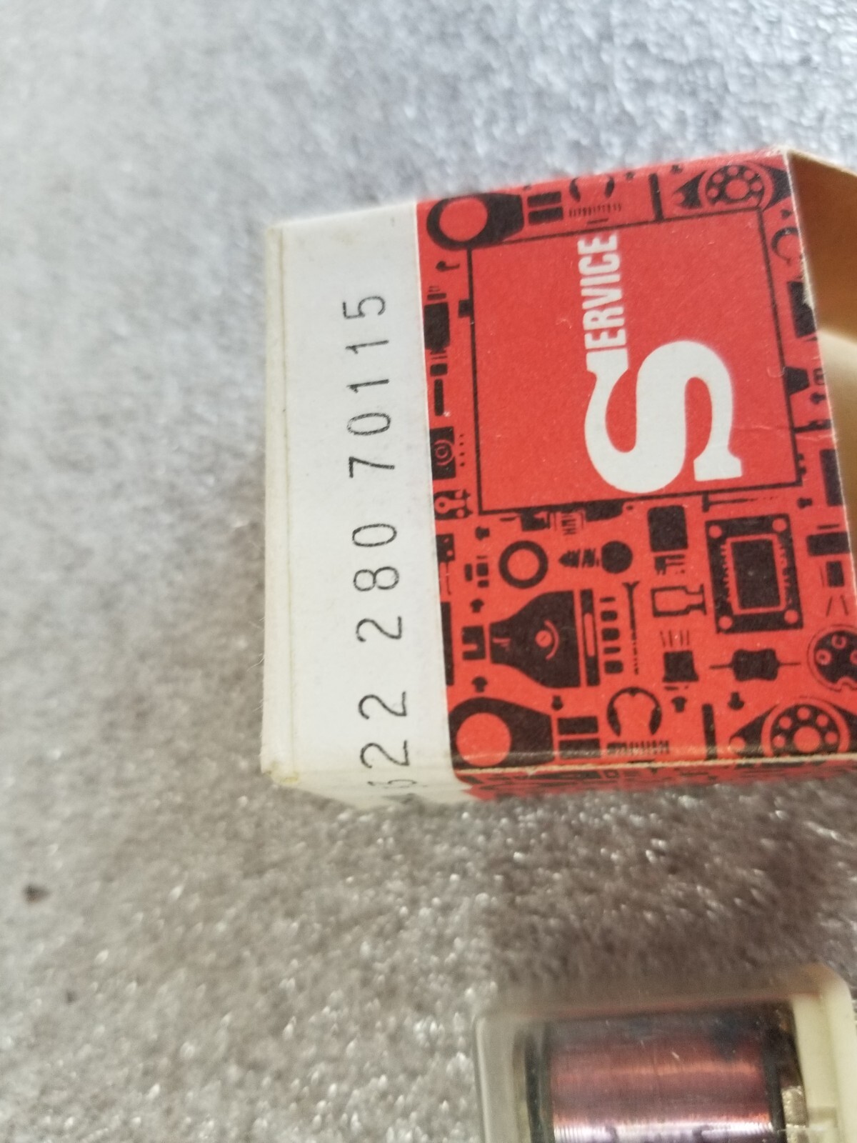 2x Phillips 532228070115 RELAY 1500 Ohm