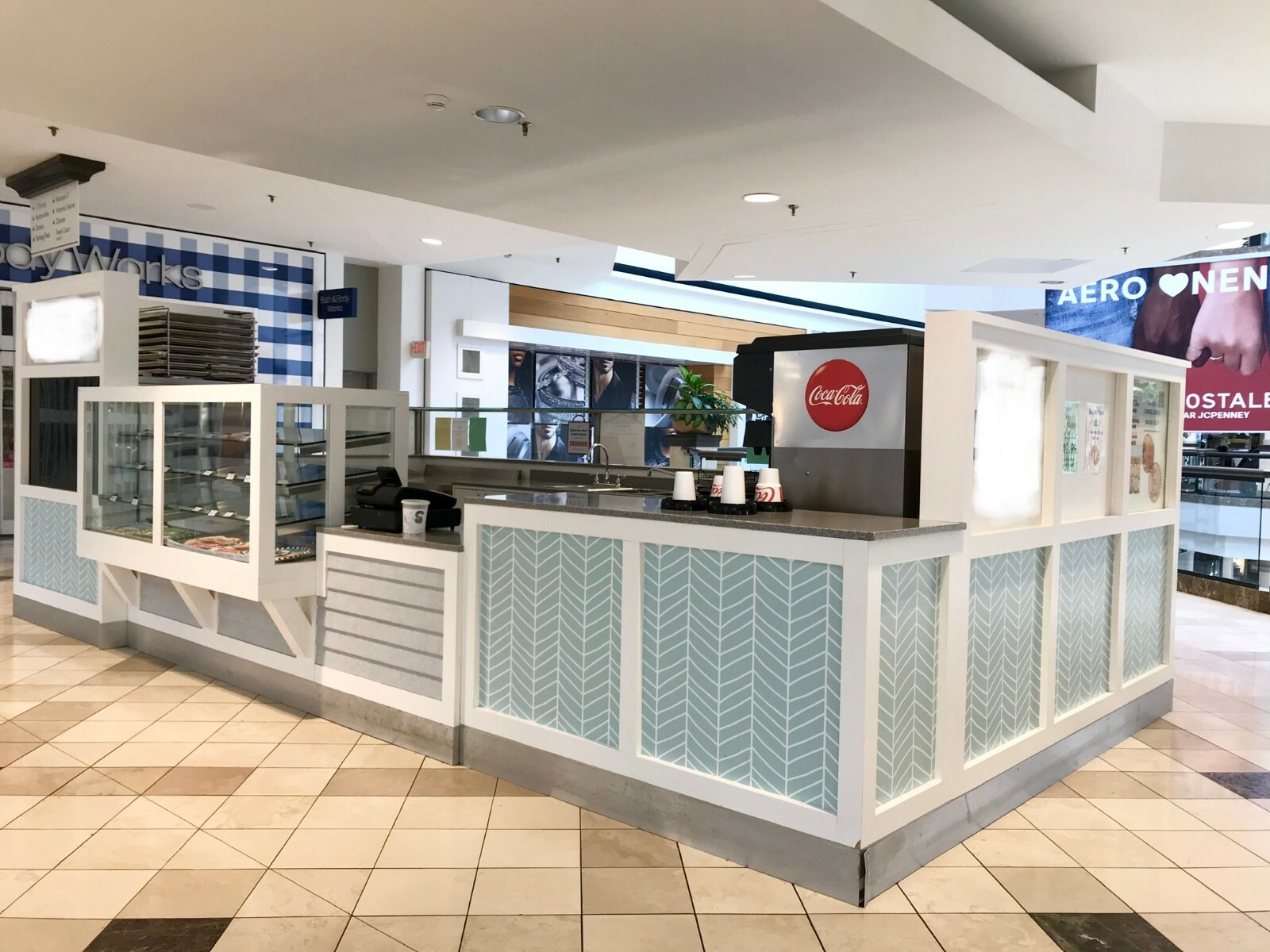 Kiosk For Sale! Food or Retail Use