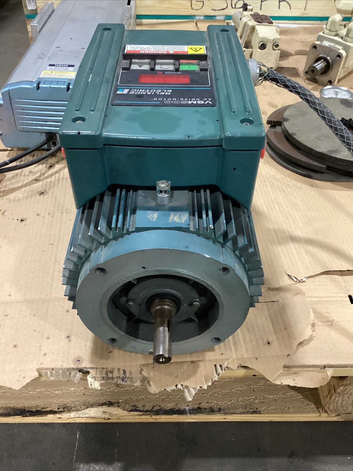 RELIANCE ELECTRIC AC DRIVE MOTOR VSM500 Volts: 380-460 #624G57PR7