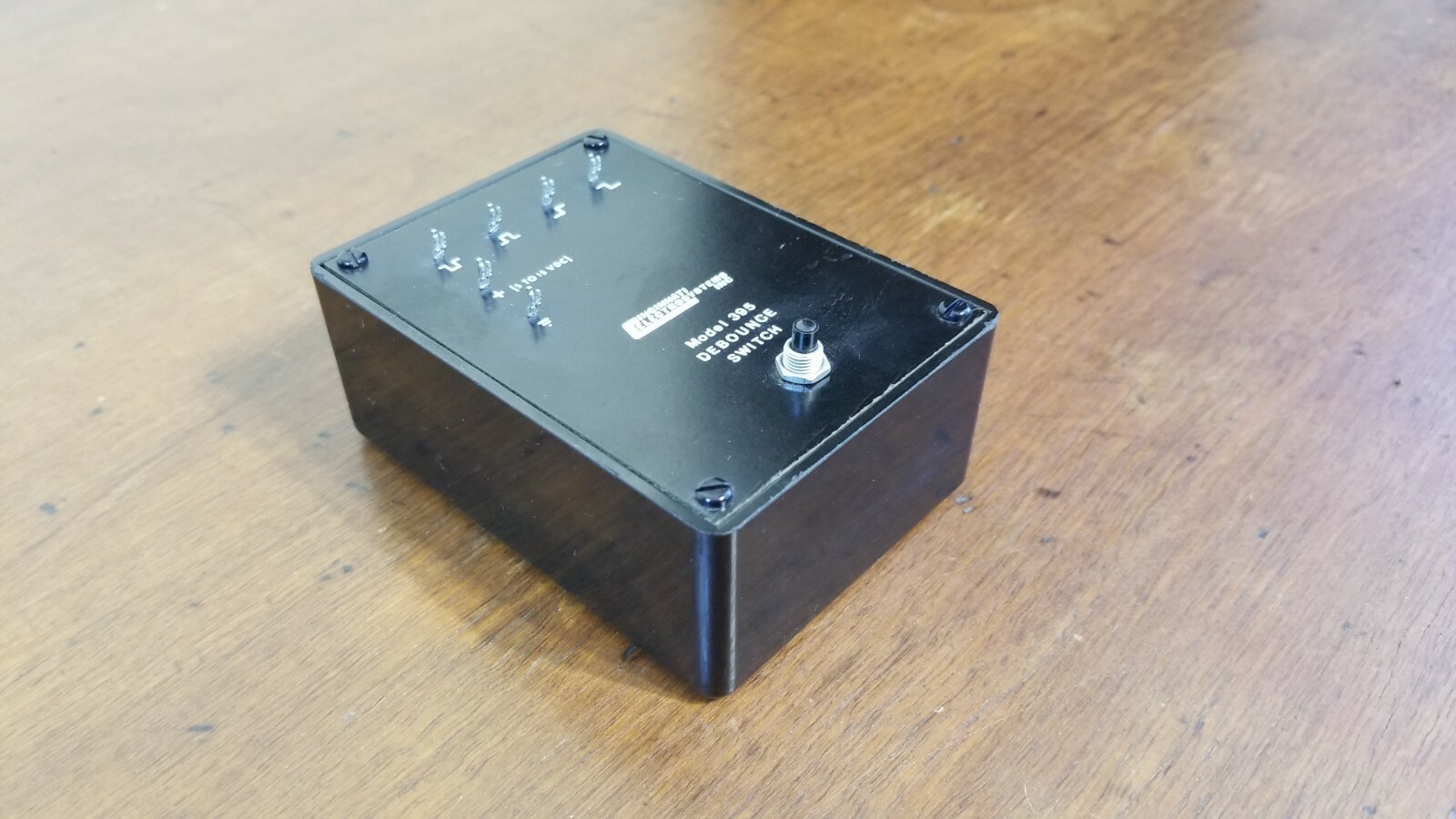 Cincinnati Electrosystems’ model 395 Debounce Switch