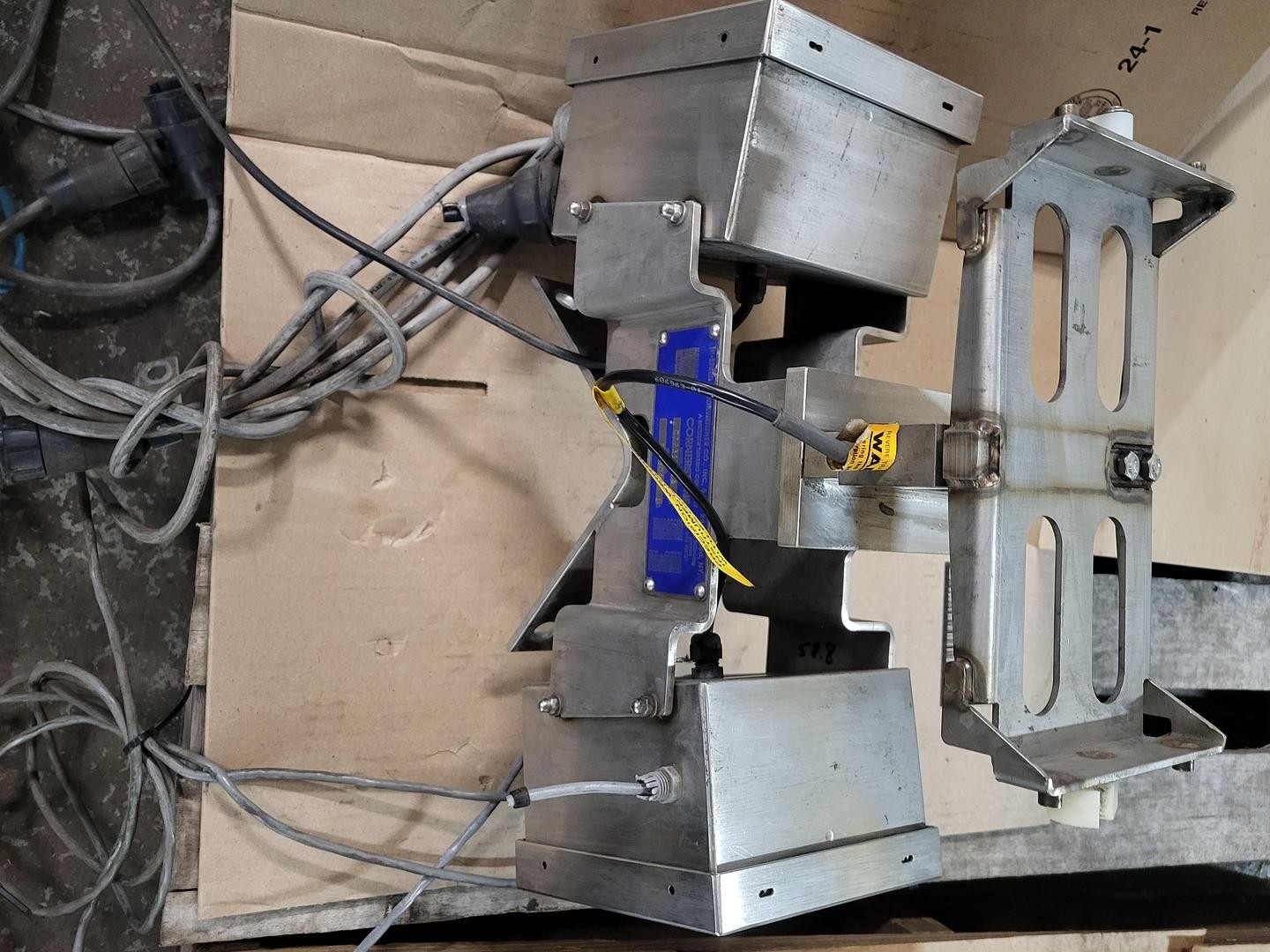 Mettler Toledo Cornerstone Hi-speed Checkweigher CZ2310-1A Ser # S980460 1A