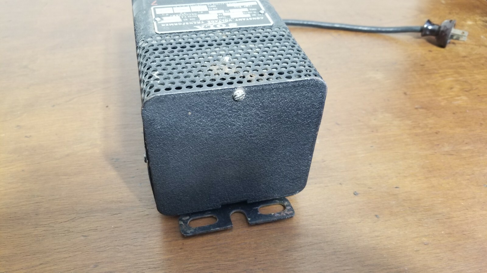 Sola Electric USA Constant Voltage Transformer 95V to125V Out V.A. 30 C48858