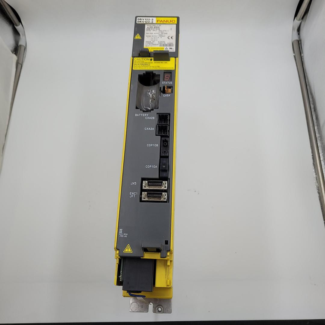 FANUC A06B-6127-H104 ALPHA SERVO MODULE IN BOX