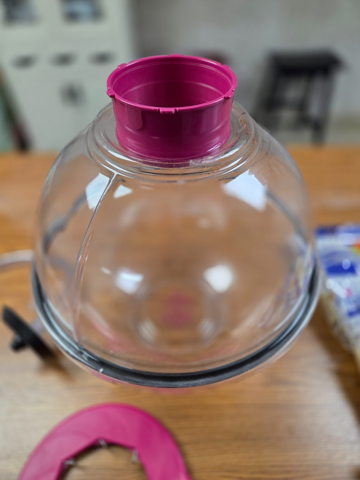 puff and stuff balloonn stuffing machine