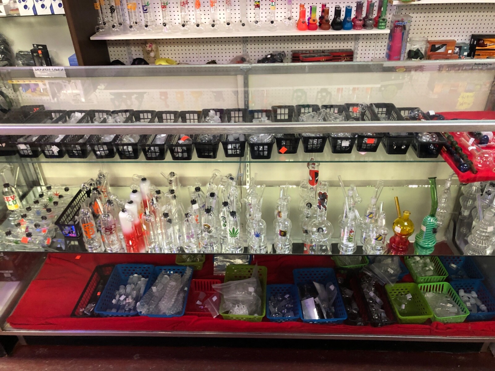 Adult store and smoking storeinventory only!!!