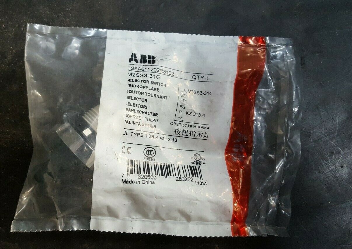 ABB M2SS3-31G 1SFA611202R3102 SELECTOR SWITCH (IN24S1B1)