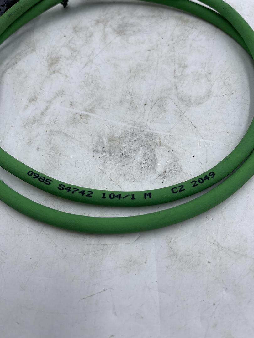 Harting 0985 S4742 104/1M CZ 2049