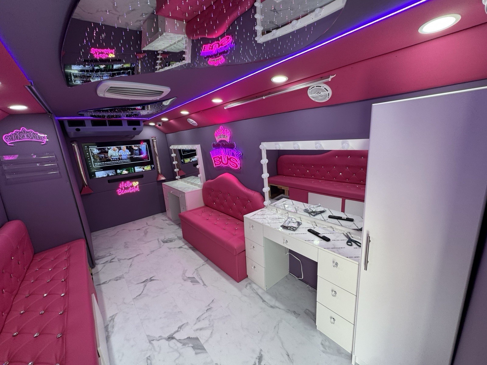 EXCELLENT BUSINESS OPPORTUNITY – MOBILE SPA PARTY BUS MANUFACTURING FOR GIRLS