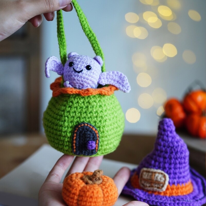 Halloween Candy Bag Crochet Set with Instruction and Crochet Knitting Accessory
